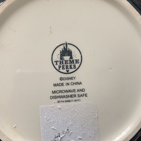 Mickeys plates - Picture 2 of 2